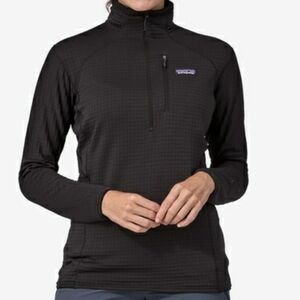 Patagonia Women's R1® Pullover In Black Size Small